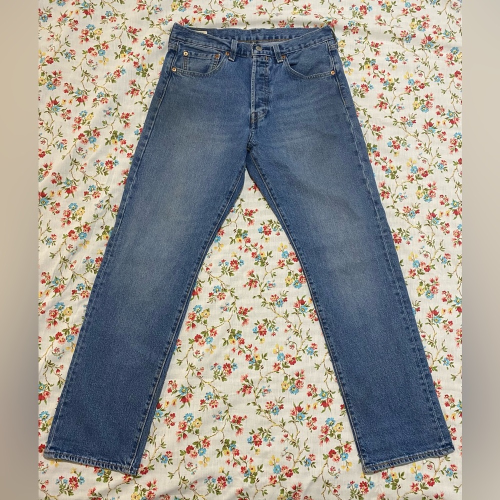 Levi’s 501 ‘93 32” waist